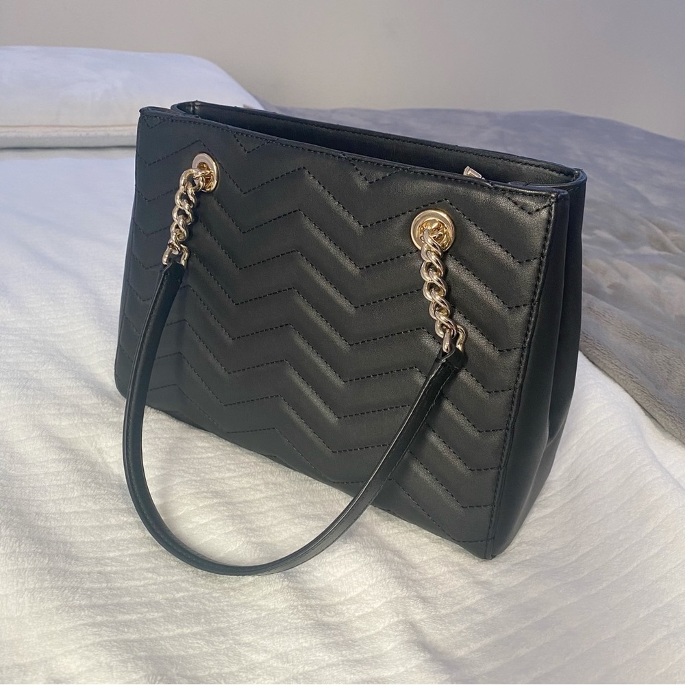 Kate Spade Reese Park Cournee Chevron Leather Bag - Picture 5 of 12